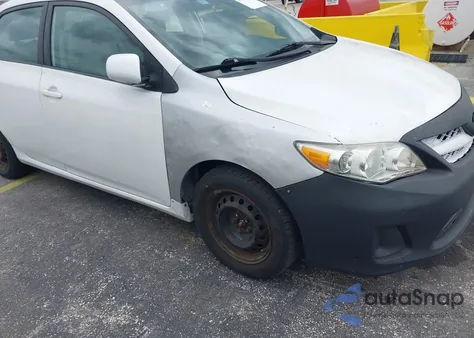 2011 Toyota Corolla Le z USA, uszkodzony, nr VIN 2T1BU4EE4BC675304